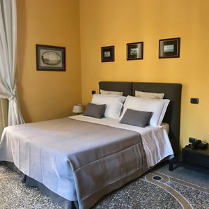 Room Capri