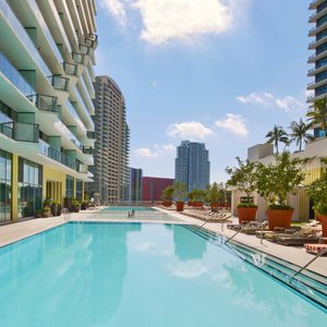 Altitude Pool Deck 
