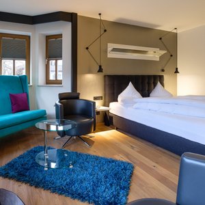 Farbenfrohe Fröhlichkeit im Best Room 24