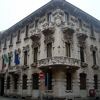 Vista complessiva del palazzo
