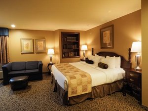 Room & Suite