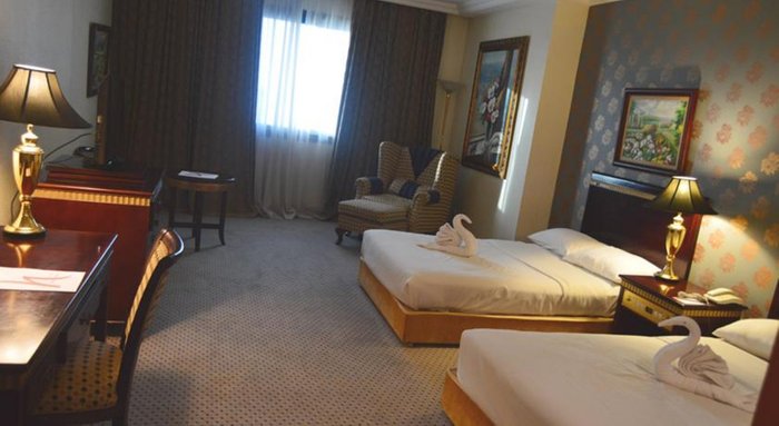 Golden Hotel Rooms: Pictures & Reviews - Tripadvisor