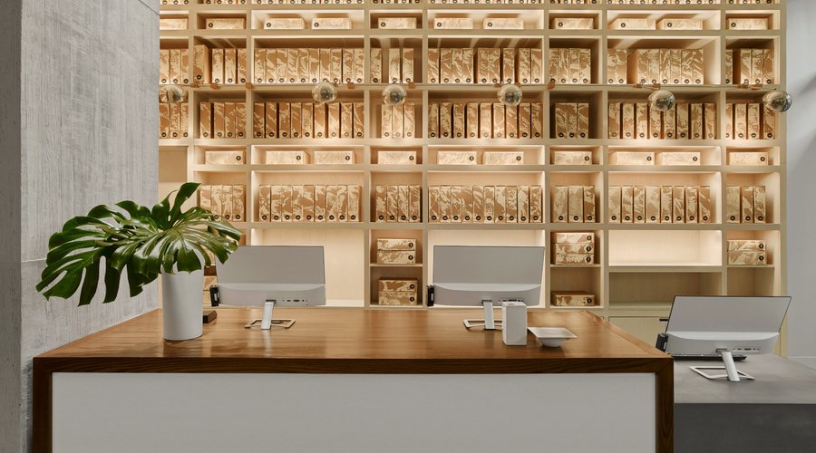 Front Desk at Arlo NoMad