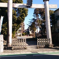 入口の鳥居
