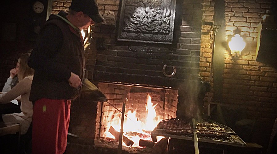 Grillkamin im Speiseraum