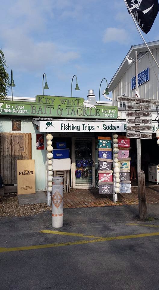 LIVE BAIT LOUNGE AT KEY WEST BAIT AND TACKLE: All You Need to Know