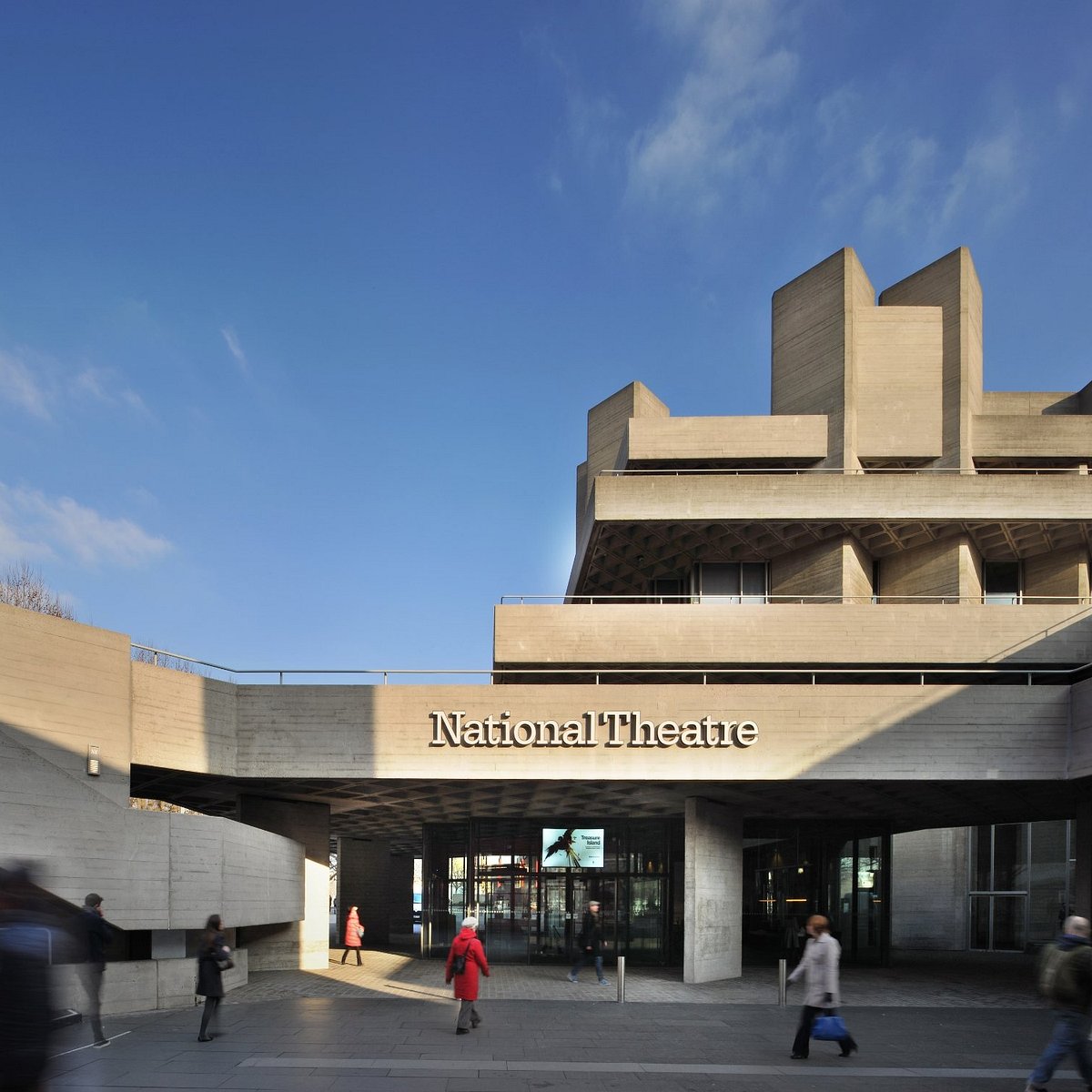national theatre guided tour