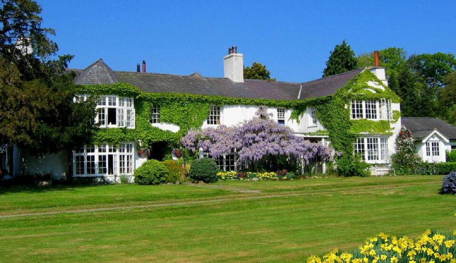 Glyn Isa 17th Century Country house  c1626