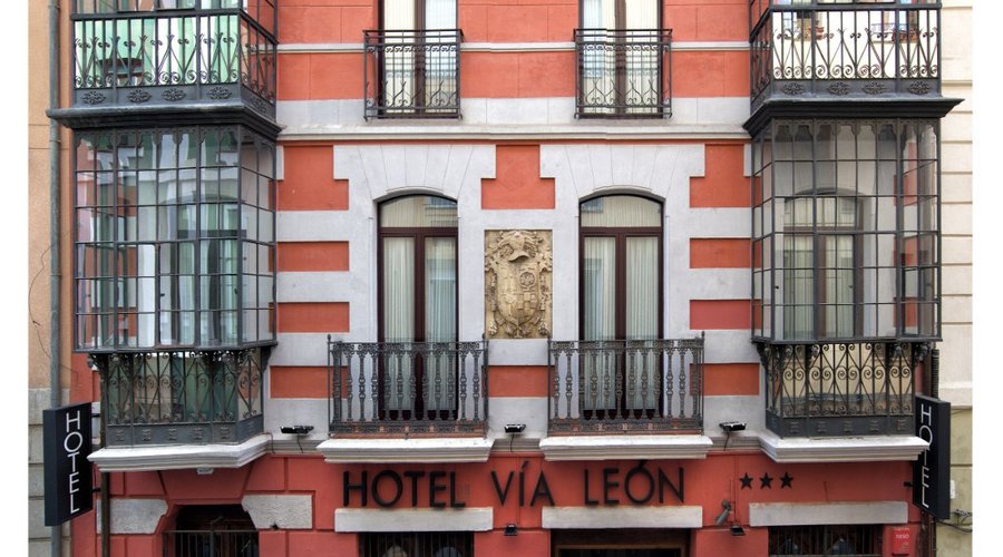 Hotel Via Leon (레온) - 호텔 리뷰 & 가격 비교