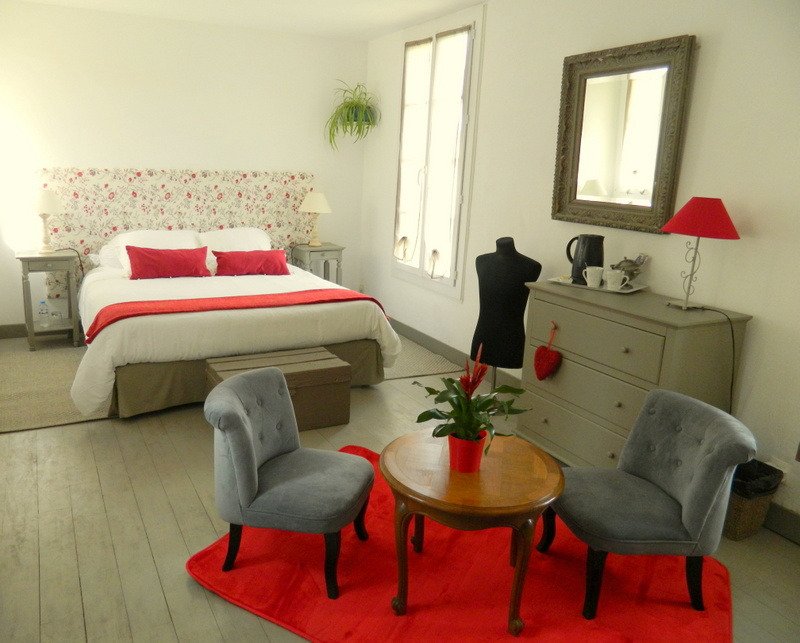 Hotel photo 11 of Ostal de Pombonne.