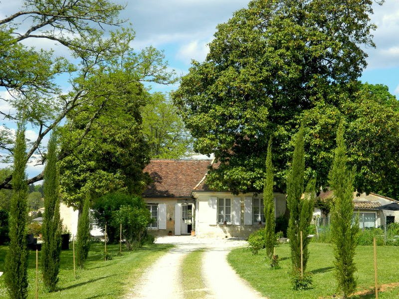 Hotel photo 1 of Ostal de Pombonne.