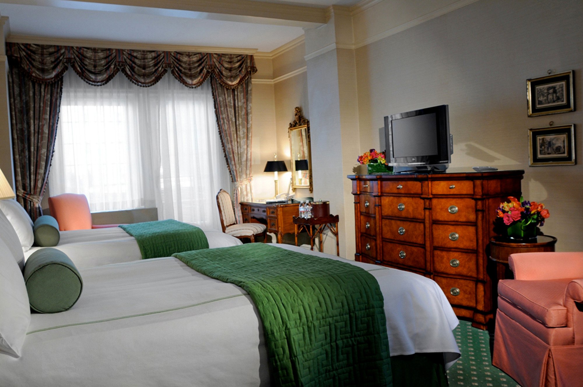 Hotel photo 19 of Hotel Elysee by Library Hotel Collection.