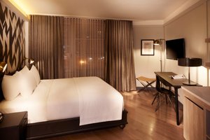 Room & Suite