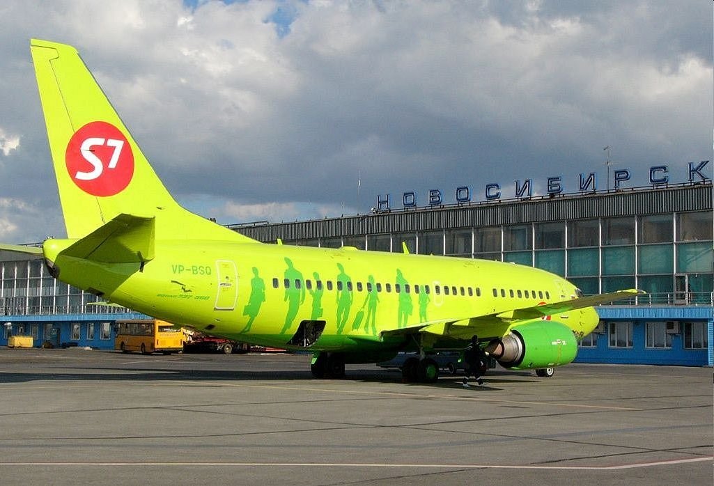 Новосибирск эс. С7самолёты Новосибирск. Толмачево аэропорт s7 Airlines. С7 Новосибирск. Аэропорт Новосибирск s7.