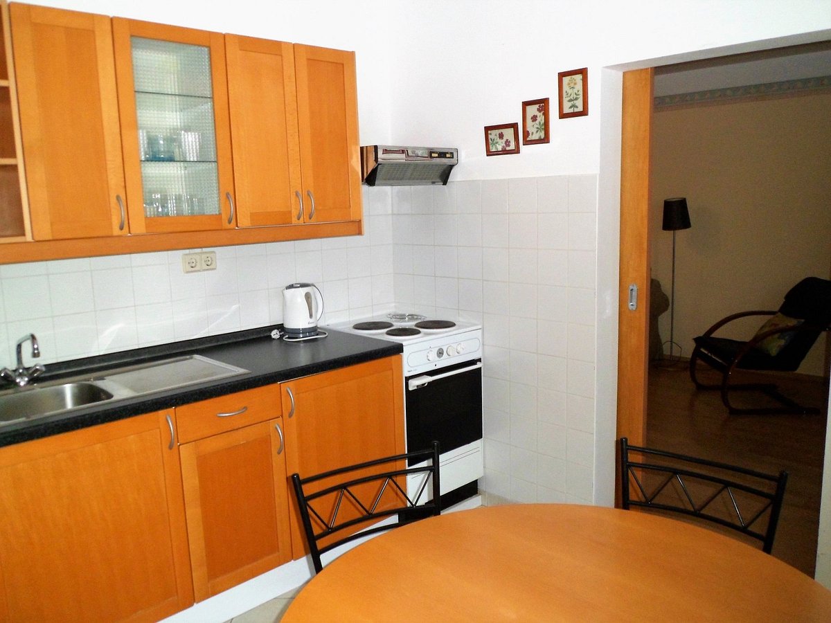 BUDA CASTLE APARTMENTS - Prices & Condominium Reviews (Budapest