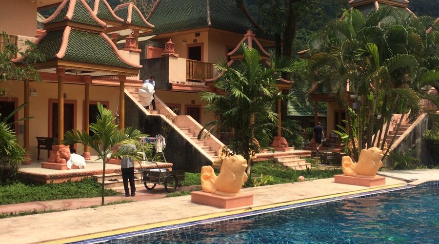 Coconut Beach Resort