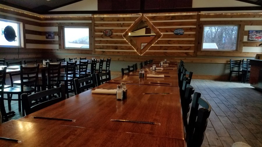 Veit's Pub and Grill