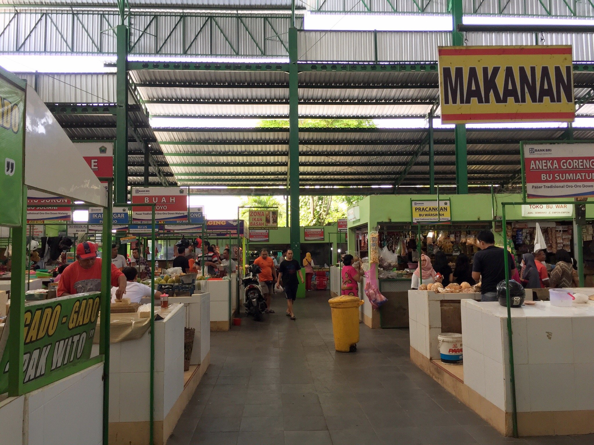 Pasar Oro Oro Dowo (Malang, Indonesia) - Review - Tripadvisor