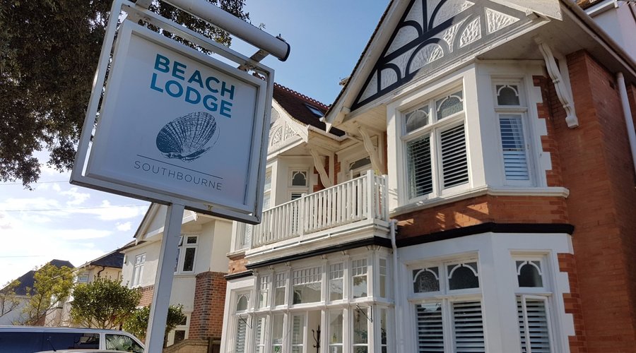 Welcome to Beach Lodge  