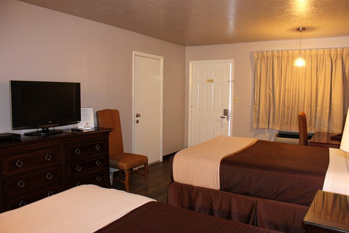 Rayburn Inn Rooms: Pictures & Reviews - Tripadvisor