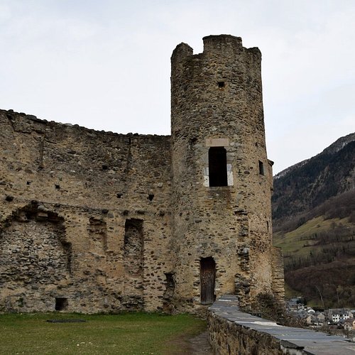 The 5 Best Sights Landmarks In Luz Saint Sauveur Occitanie The 5 Best Sights Landmarks In Luz Saint Sauveur Occitanie