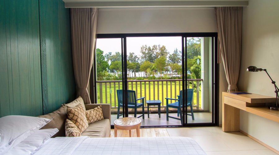 Deluxe Sea Facing Room