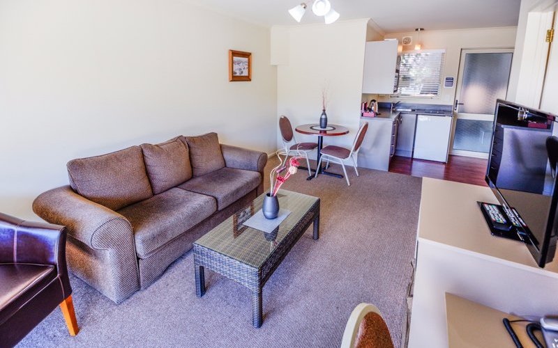 Luxury one bedroom lounge
