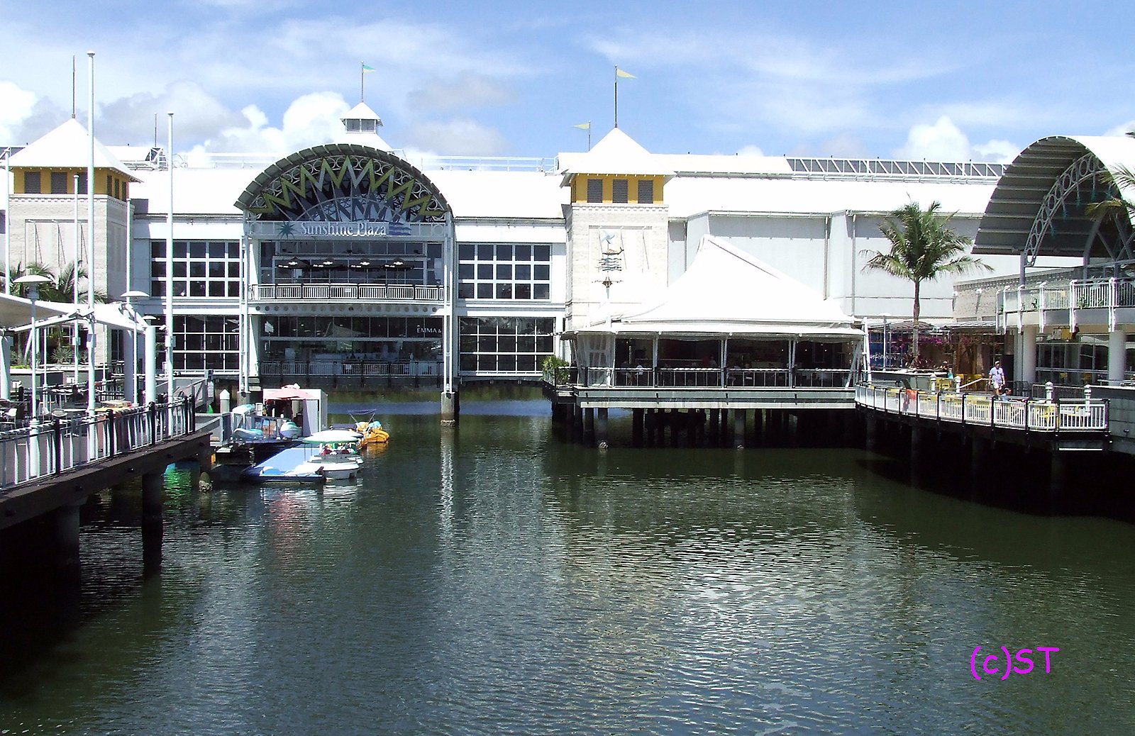 Typo sunshine plaza maroochydore deals qld