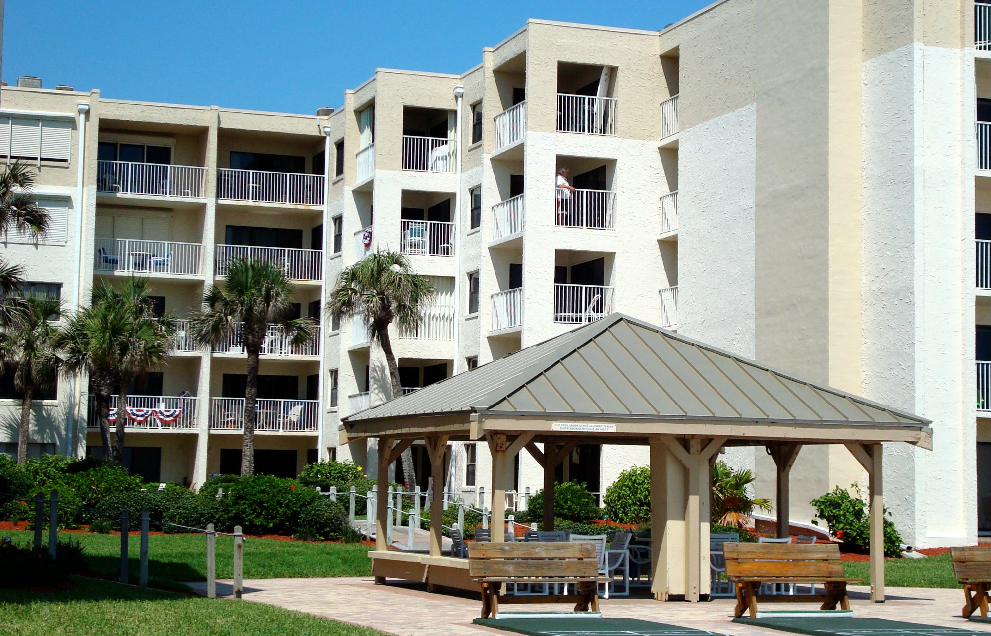 Discover Castle Reef Condominiums: Your Home Away from Home in New Smyrna Beach