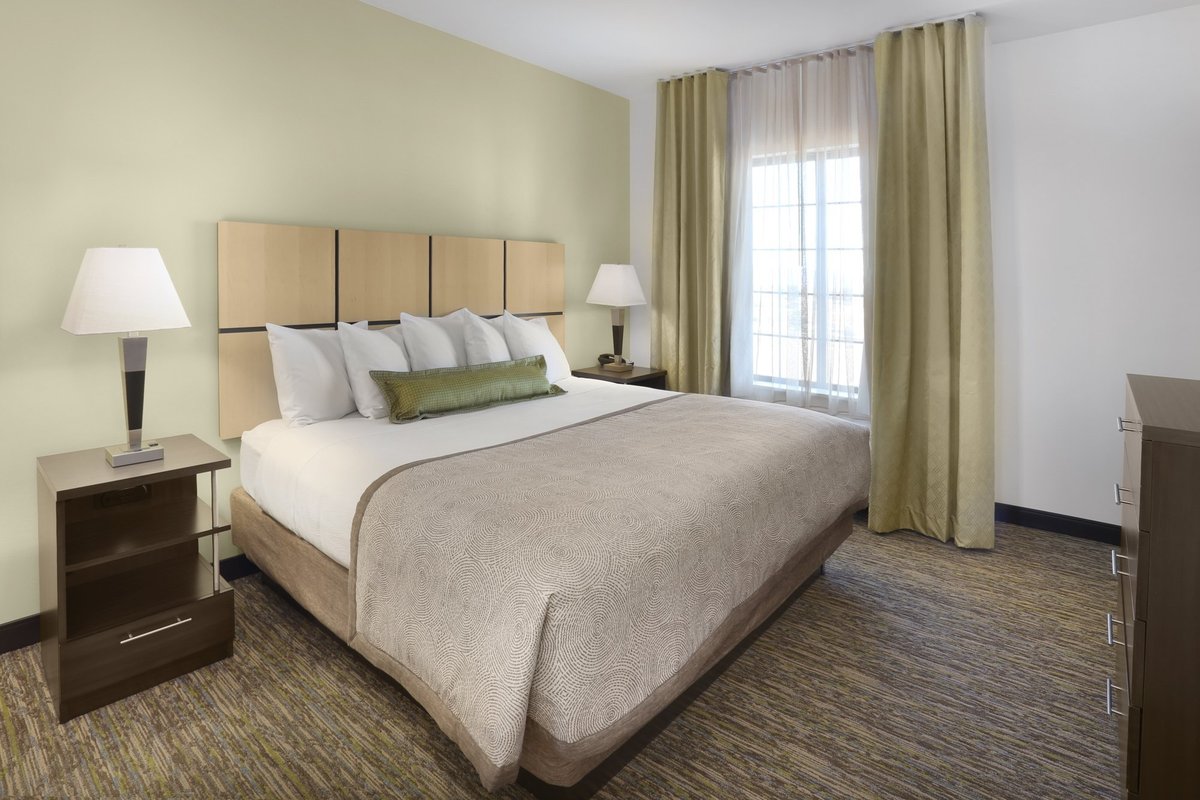 CANDLEWOOD SUITES BUILDING 4690 Prices & Condominium Reviews (Fort