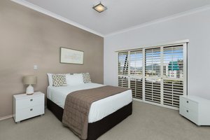 Room & Suite