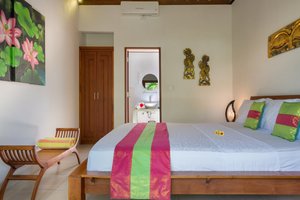 Room & Suite