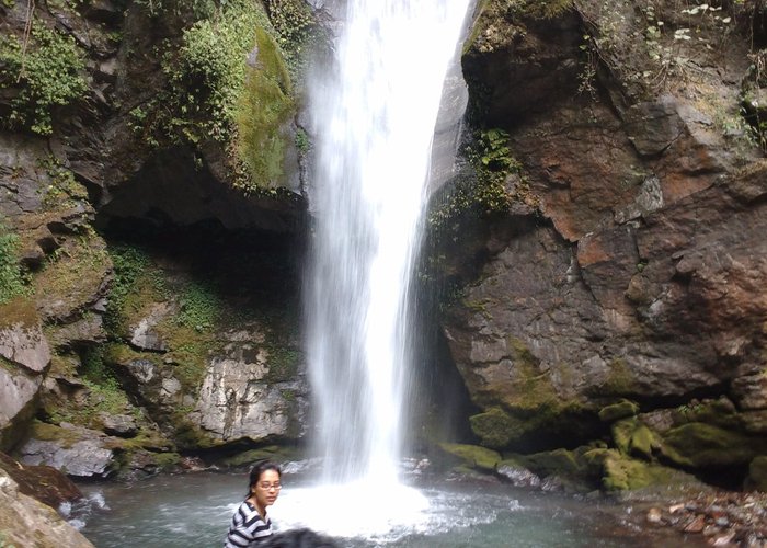 nice place with crystal clear water and having the best backdrop for the photographs