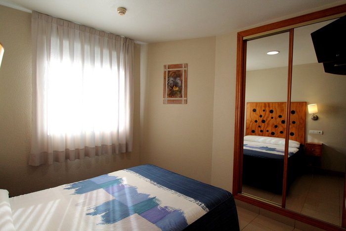 Imagen 7 de Hostal Quatre Llunes