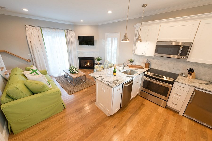 East Island Reserve Hotel Rooms Pictures Reviews Tripadvisor East Island Reserve Hotel Rooms, Cape And Island Kitchens Reviews