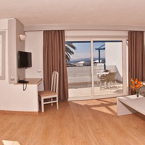 HL Paradise Island, hotel in Playa Blanca
