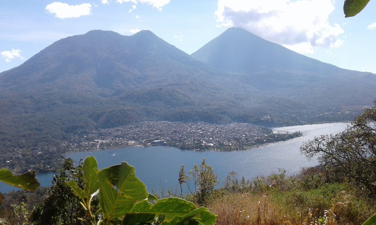 VOLCÁN SAN PEDRO SACATEPÉQUEZ GUATEMALA