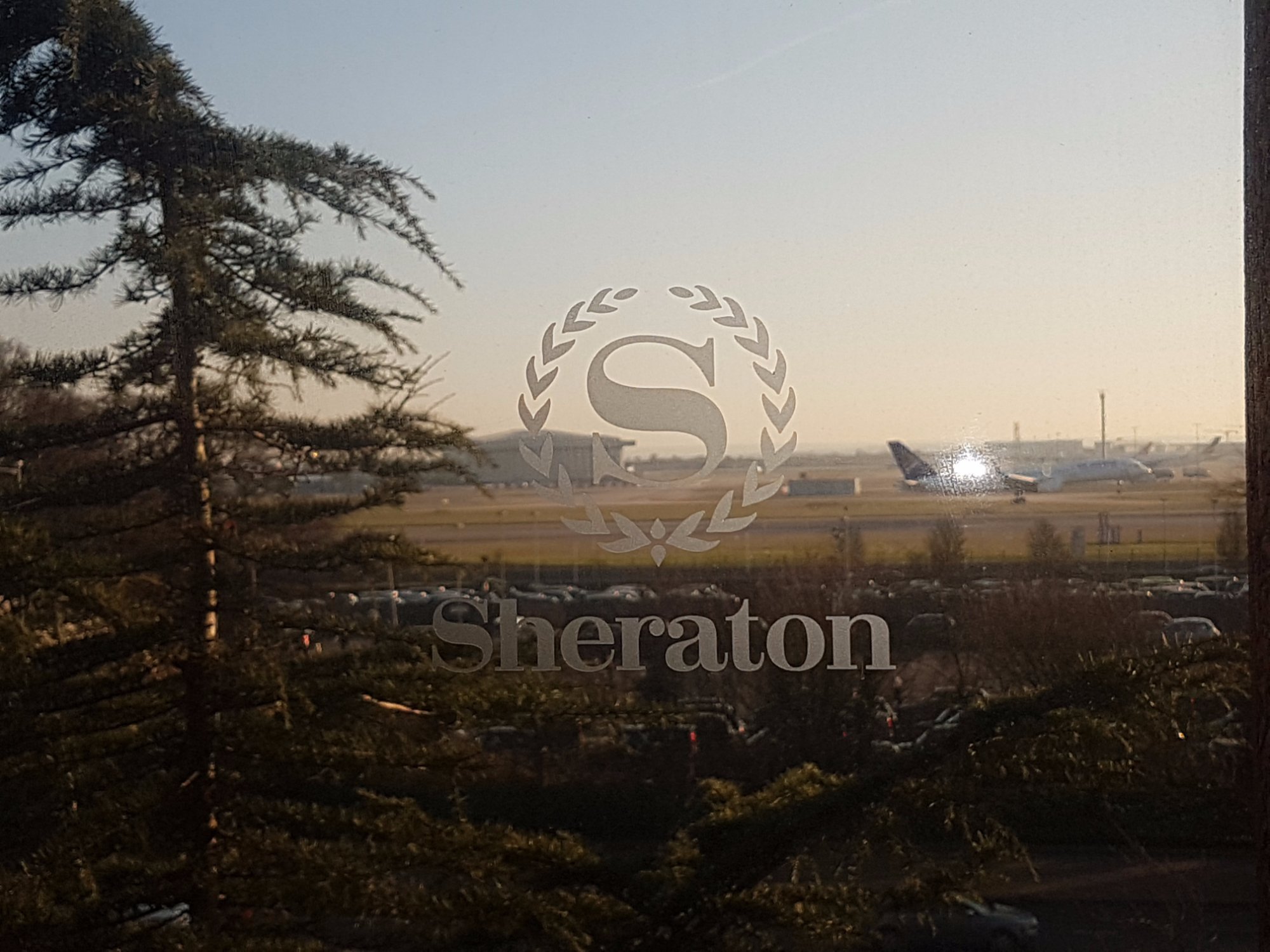 SHERATON SKYLINE HOTEL LONDON HEATHROW - Updated 2022 (Hayes)