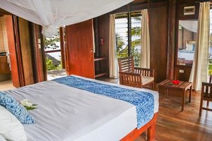 Room & Suite