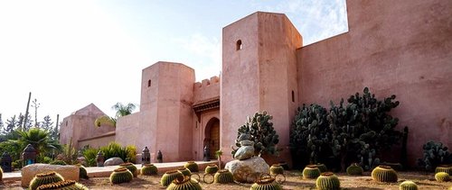 Palais Claudio Bravo Camus