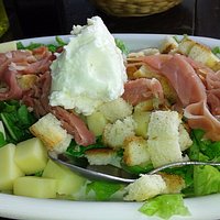 ENSALADA BASHA (CON JAMON CRUDO)