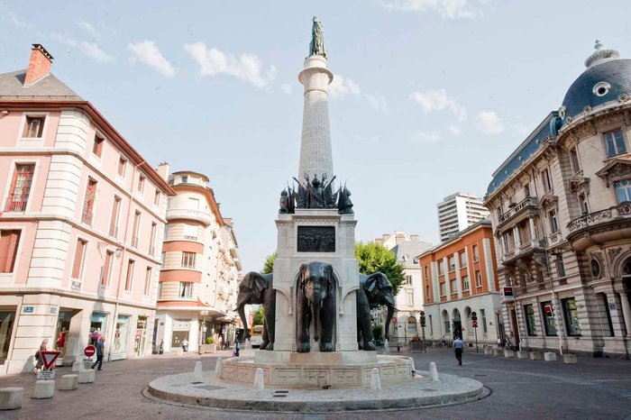 Place des Eléphants