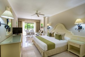 Room & Suite