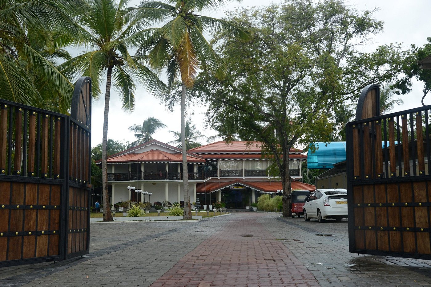 SAMANALA HOTEL RESTAURANT NOCHCHIYAGAMA SRI LANKA 5 Fotos E samanala-hotel-restaurant-nochchiyagama-sri-lanka-5-fotos-e