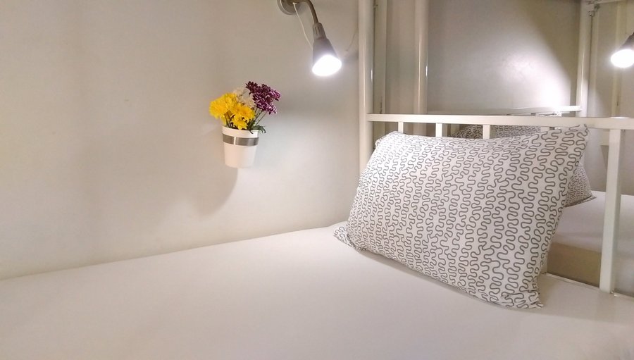 Comfy bed in AC dorm for 300Bht with breakfast