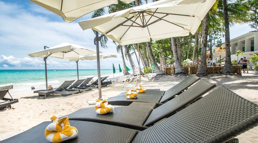 Beachfront Lounge Area