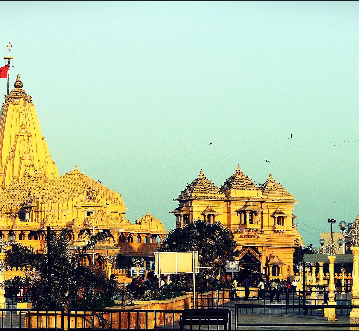 somnath-mahadev-temple-tripadvisor