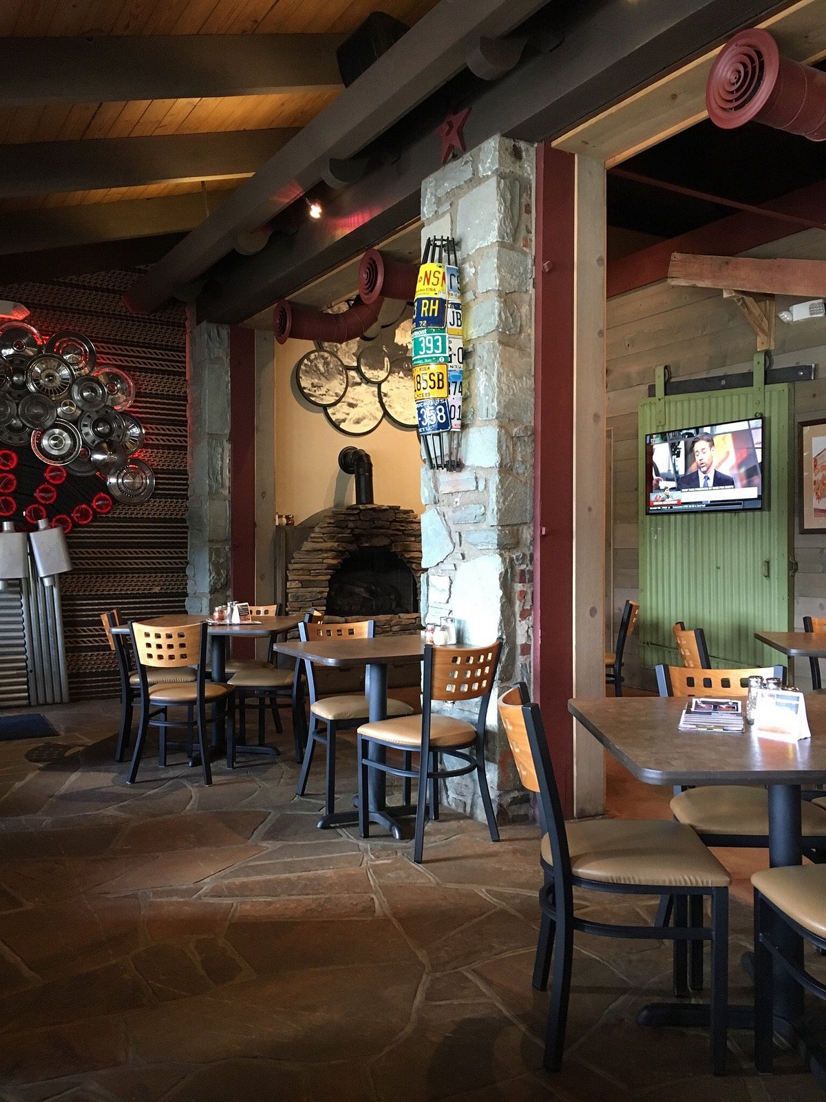 MELLOW MUSHROOM BLOWING ROCK - Menu, Prices & Restaurant Reviews