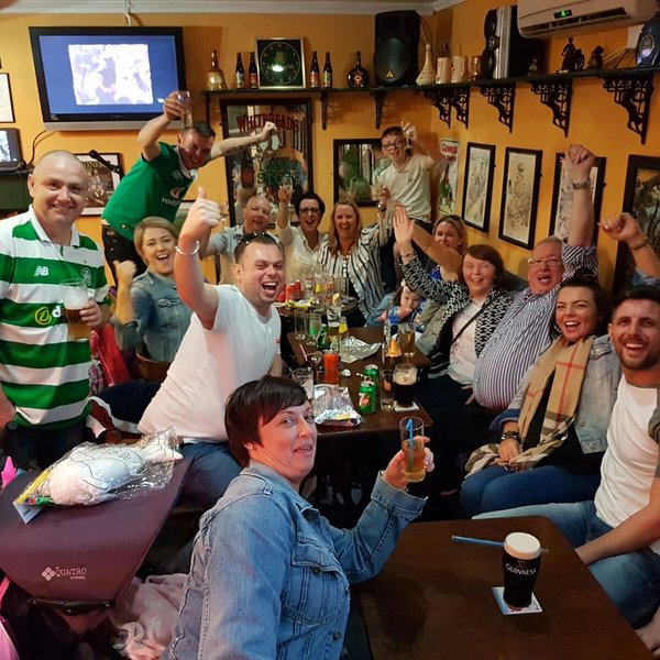 Sherry's Irish Bar (Albufeira) - All You Need to Know BEFORE You Go