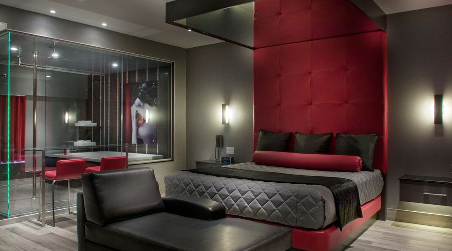 Chambre rouge 206